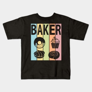 BAKER PASTEL COLORS DESSERTS PASTRY CHEF BAKING LOVER TRENDY Kids T-Shirt